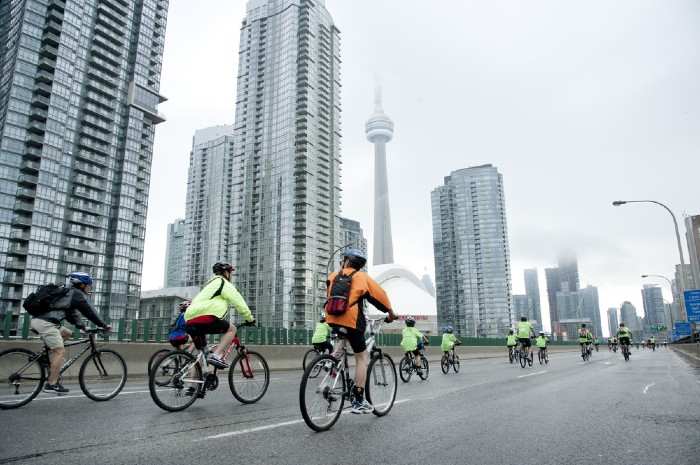 Toronto Opens Downtown Collision Reporting Centre for Cyclists, Pedestrians