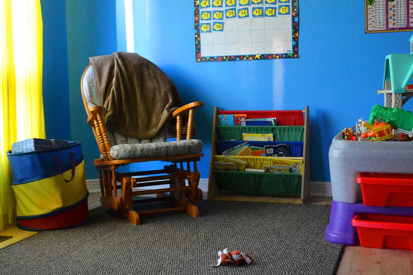 Ontario adopts tougher unlicensed daycares policy